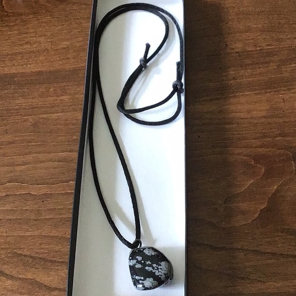 Snowflake Obsidian Necklace and Earrings - Picture 5 of 7